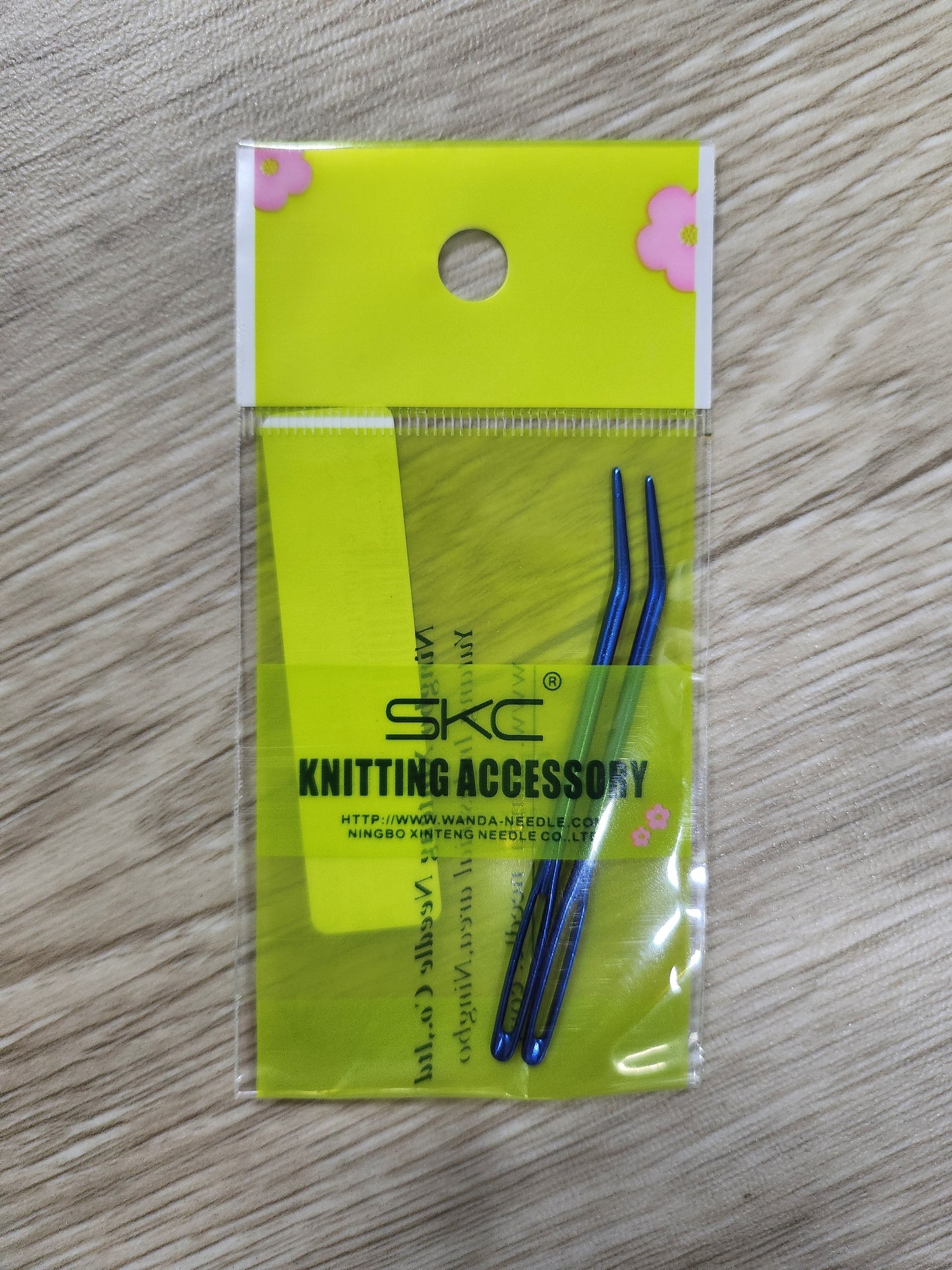 bent tip needle darning crochet