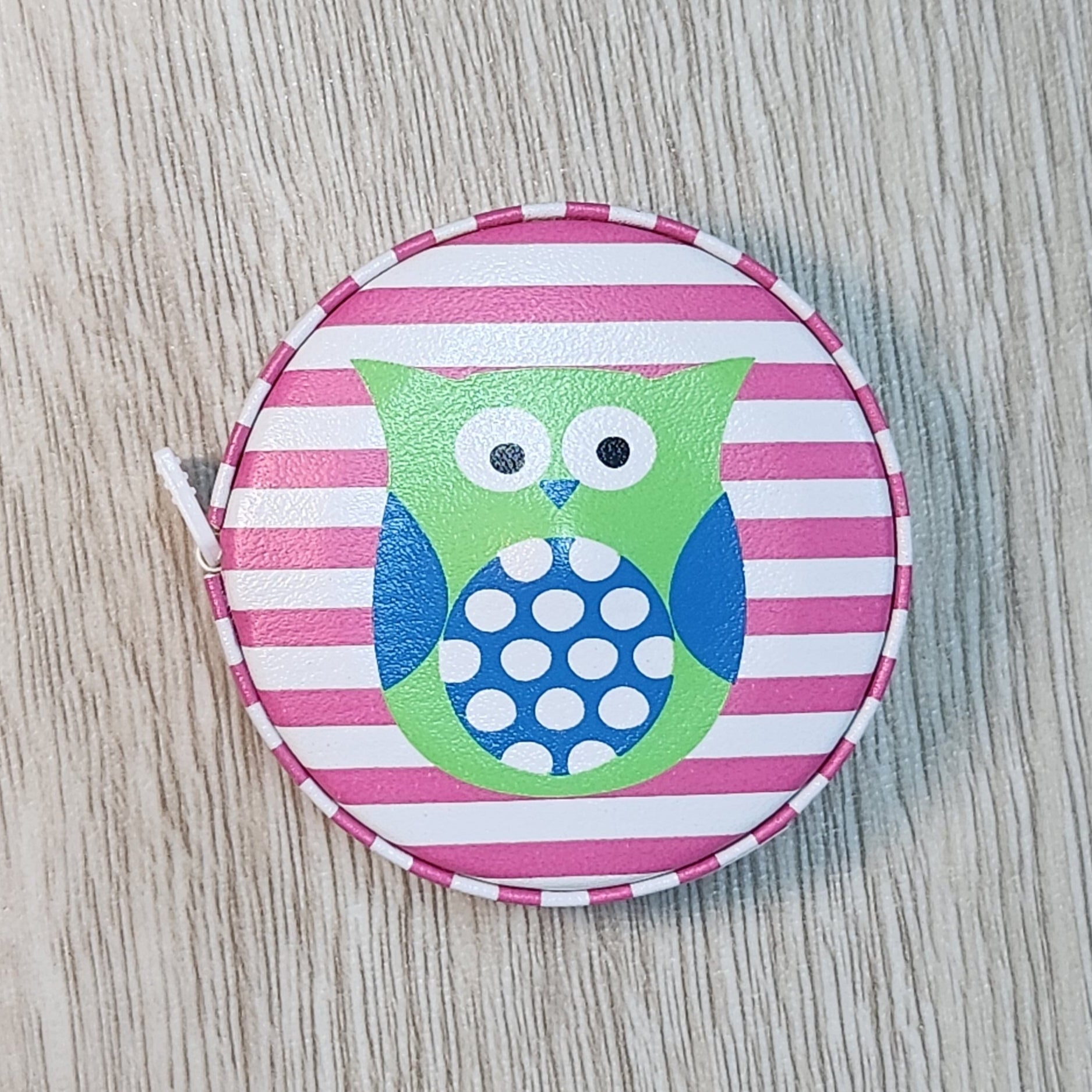owl measuring tape retractable.
