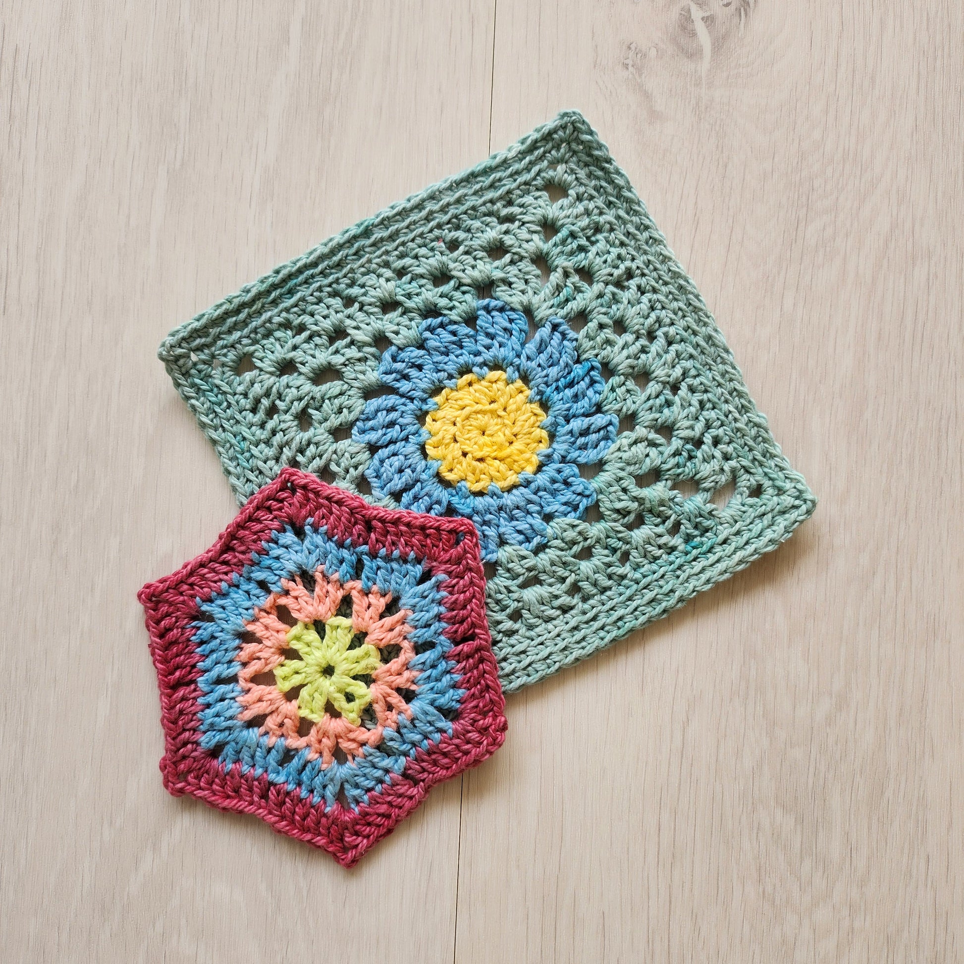 MoYa Double Knit cotton yarn