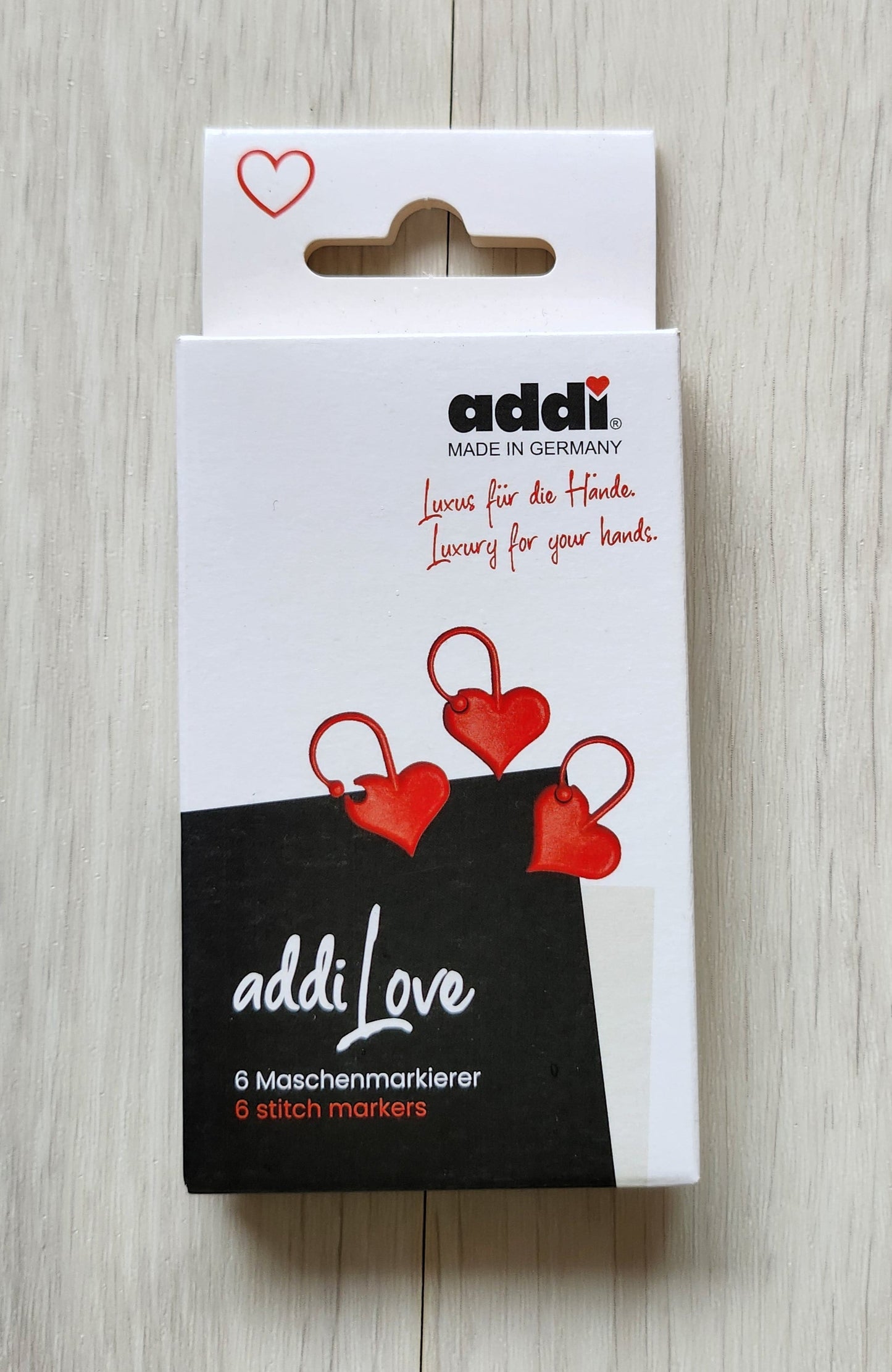 Addi Love stitch markers heart shape
