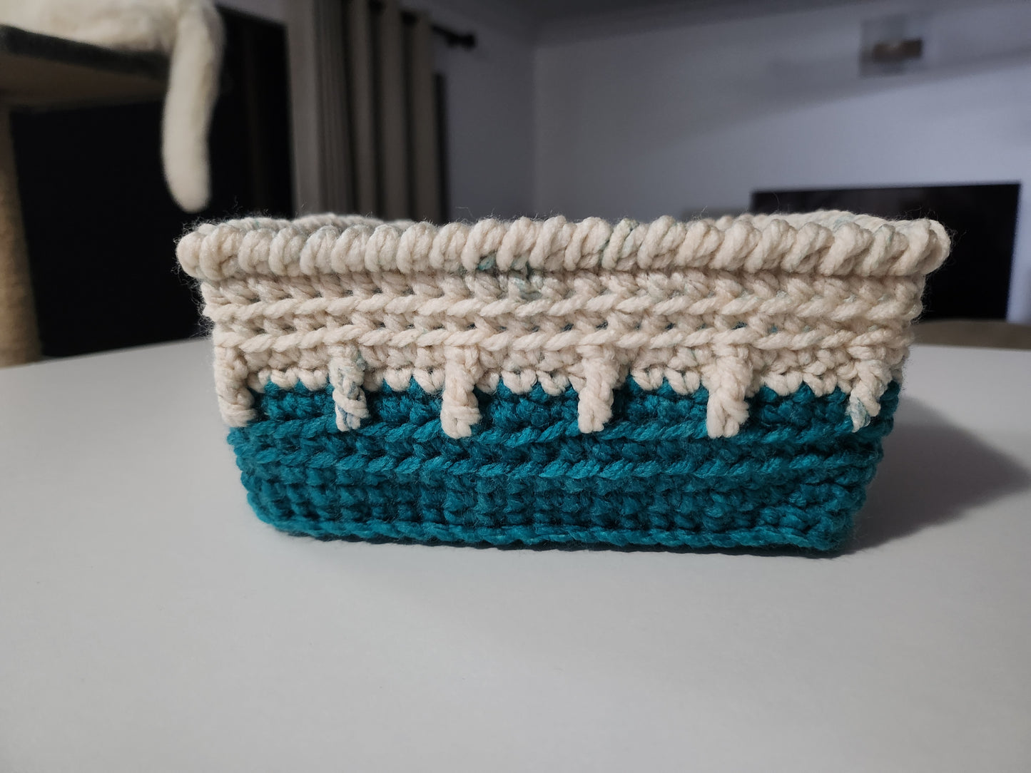stitch ridge basket