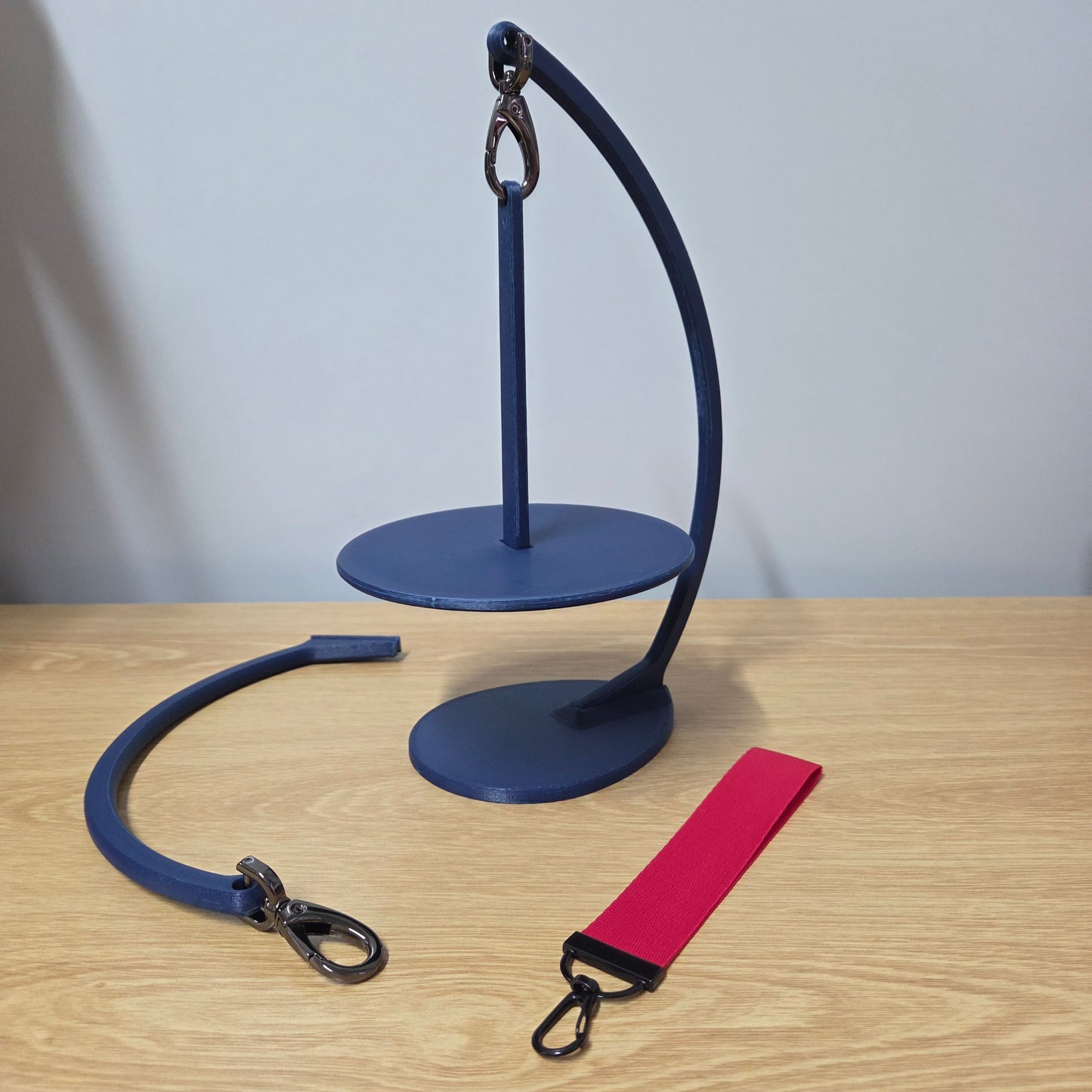 Two-in-One Yarn Holder