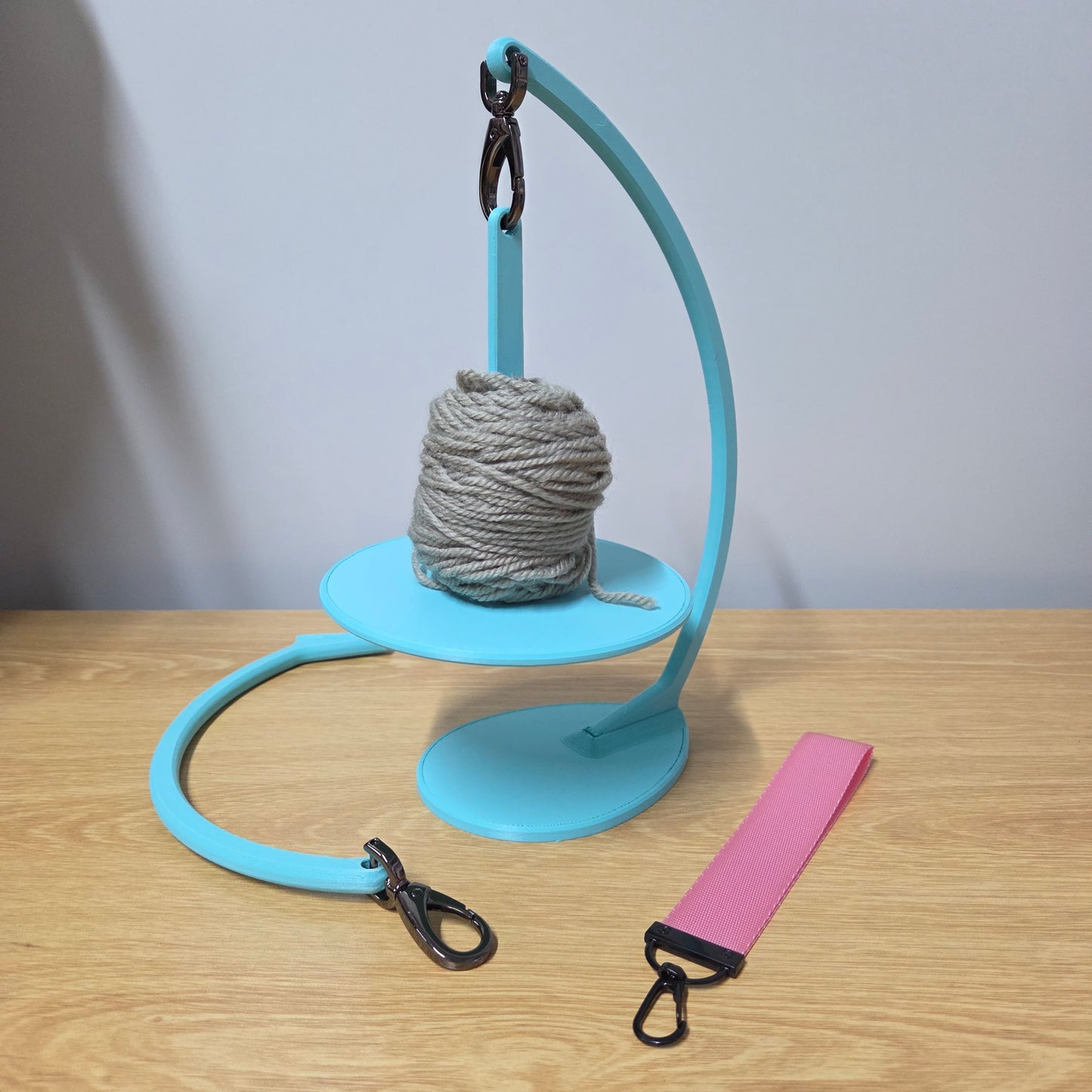 Two-in-One Yarn Holder