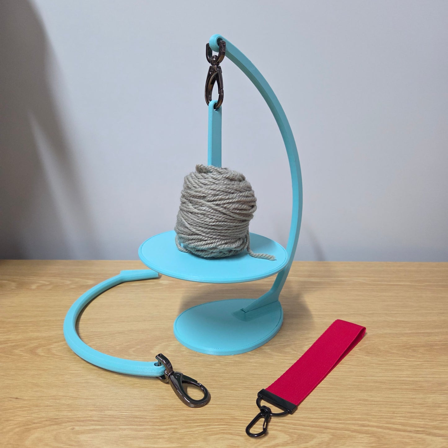 Two-in-One Yarn Holder