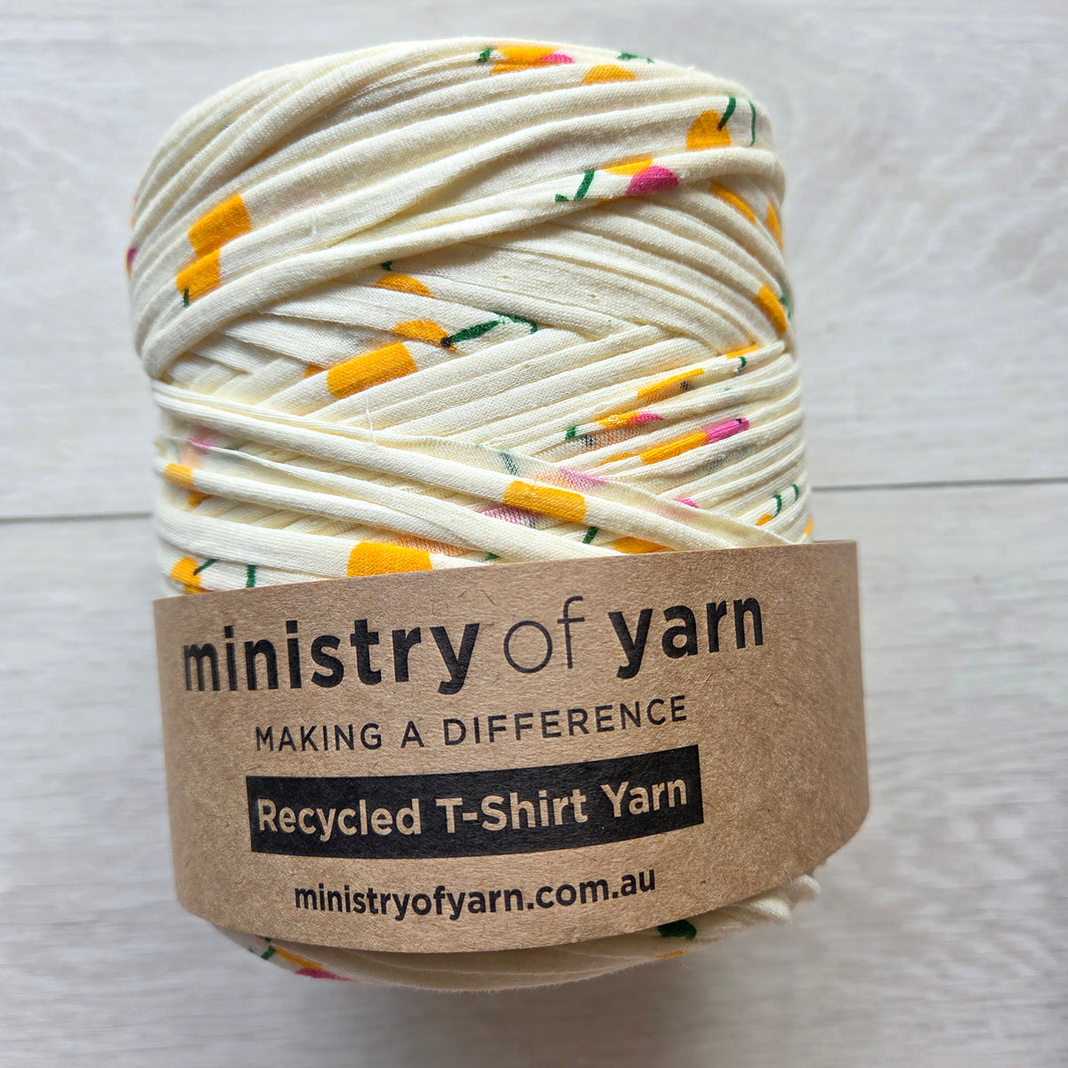 Apples and Oranges on Lemons T-shirt Yarn
