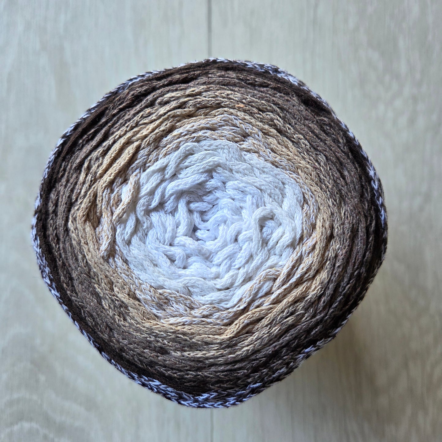 Retwisst Chainy Cotton Cake