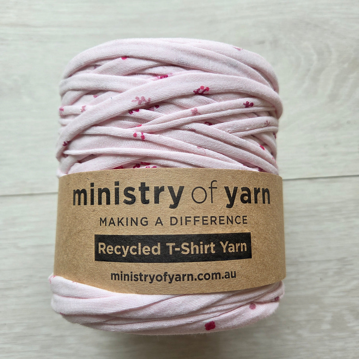Light Pink Flowers and Leaves T-shirt Yarn